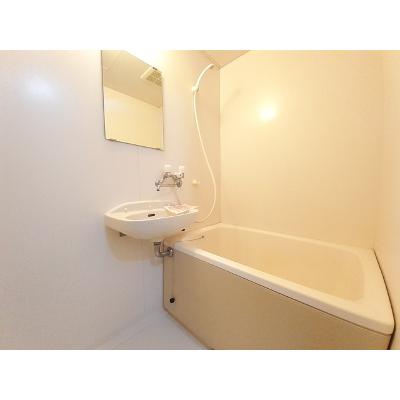 エルディムセントポーリア 103【管理NO：1-003969501-01030】 ★家具家電は申し込み後に搬入します★ ★2026年11月中旬入居可能★の物件画像