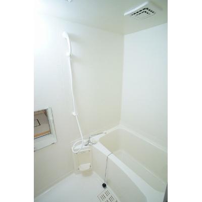 リュウガミⅡ 101【管理NO：1-005799601-01010】 ★家具家電は申し込み後に搬入します★ ★2026年11月中旬入居可能★の物件画像