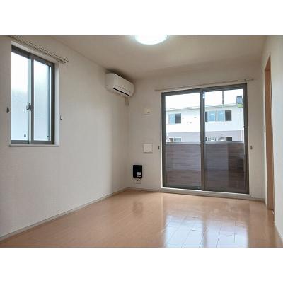 サンモリッツ 101【管理NO：1-020665701-01010】 ★家具家電は申し込み後に搬入します★ ★2026年11月下旬入居可能★の物件画像