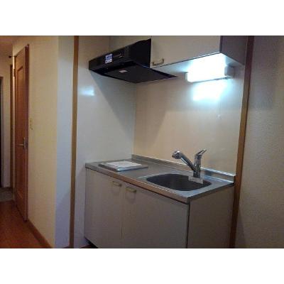 マンションあかやま 102【管理NO：1-013940101-01020】 ★家具家電は申し込み後に搬入します★ ★2026年12月中旬入居可能★の物件画像