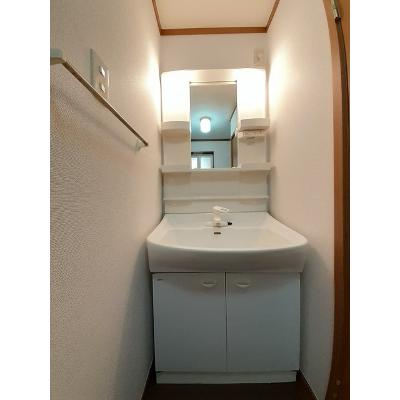 ムッカ　モンターニャ 201【管理NO：1-010630501-02010】 ★家具家電は申し込み後に搬入します★ ★2026年11月下旬入居可能★の物件画像