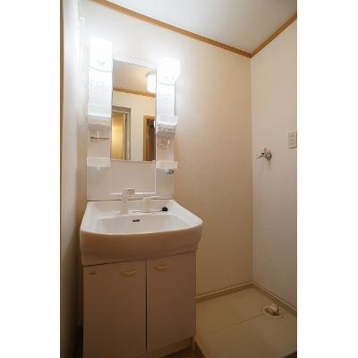 ブリランテ 102【管理NO：1-011853301-01020】 ★家具家電は申し込み後に搬入します★ ★2026年11月中旬入居可能★の物件画像