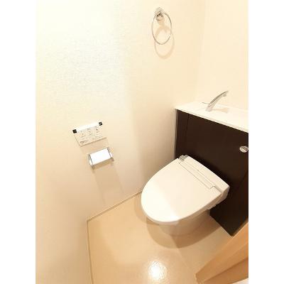 プリマヴェーラ湘南 305【管理NO：1-020698701-03050】 ★家具家電は申し込み後に搬入します★の物件画像