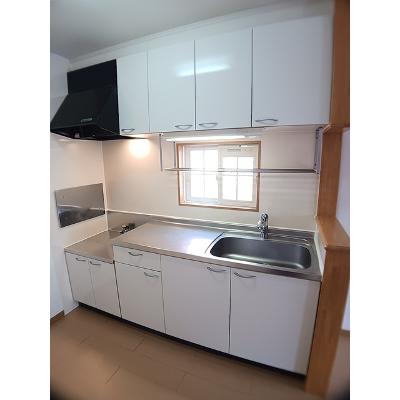 アルモニー 201【管理NO：1-015052401-02010】 ★家具家電は申し込み後に搬入します★ ★2026年10月中旬入居可能★の物件画像
