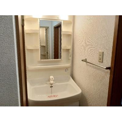 プリムローズＫ 201【管理NO：1-011721501-02010】 ★家具家電は申し込み後に搬入します★ ★2026年11月中旬入居可能★の物件画像