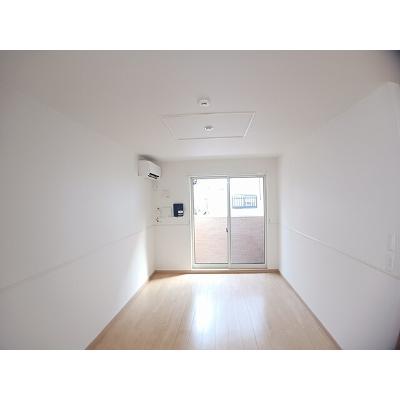 アーバンハイツⅠ 102【管理NO：1-021024001-01020】 ★家具家電は申し込み後に搬入します★ ★2026年11月中旬入居可能★の物件画像