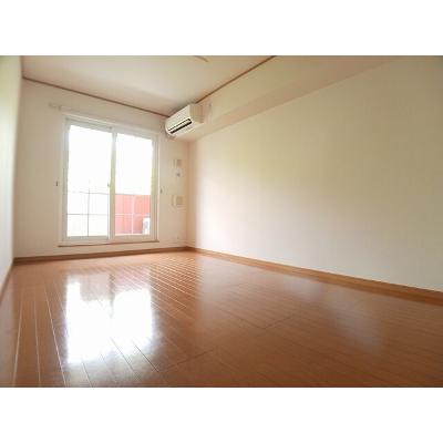 ラフレシール　Ｂ 202【管理NO：1-013574902-02020】 ★家具家電は申し込み後に搬入します★ ★2026年11月上旬入居可能★の物件画像