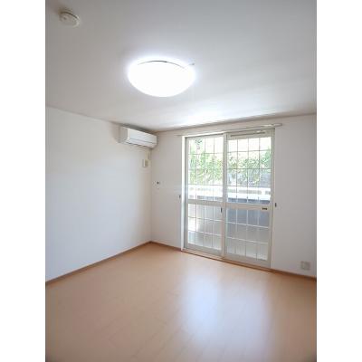 メゾン・アルバ 102【管理NO：1-014836201-01020】 ★家具家電は申し込み後に搬入します★ ★2026年11月中旬入居可能★の物件画像
