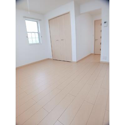マルベリー 101【管理NO：1-016957001-01010】 ★家具家電は申し込み後に搬入します★ ★2026年11月中旬入居可能★の物件画像