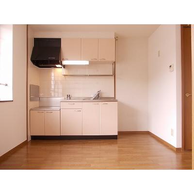 グランソレイユ　（斑鳩町） 202【管理NO：1-010207401-02020】 ★家具家電は申し込み後に搬入します★ ★2026年11月中旬入居可能★の物件画像