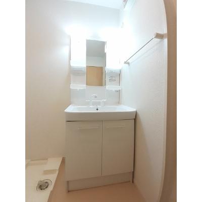 ノーベル　Ｂ棟 101【管理NO：1-021353502-01010】 ★家具家電は申し込み後に搬入します★ ★2026年11月下旬入居可能★の物件画像