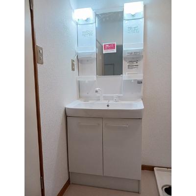 ニューシティ国富 101【管理NO：1-003005801-01010】 ★家具家電は申し込み後に搬入します★ ★2026年11月中旬入居可能★の物件画像