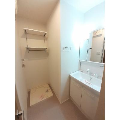 ノース 201【管理NO：1-026802401-02010】 ★家具家電は申し込み後に搬入します★ ★2026年11月中旬入居可能★の物件画像
