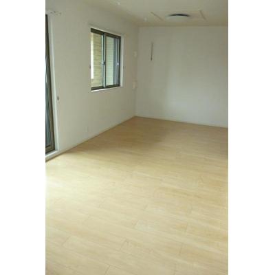 エルシェアートＢ 102【管理NO：1-022124302-01020】 ★家具家電は申し込み後に搬入します★ ★2026年11月下旬入居可能★の物件画像