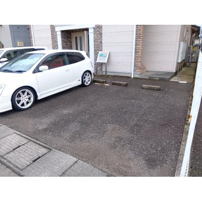 KIT【白山市】駐車場有☆バストイレ別1K｜GI1003の物件画像