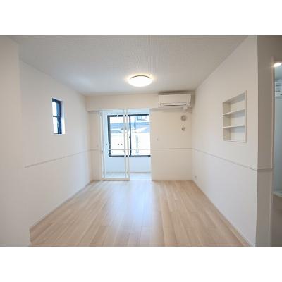 プラシード 101【管理NO：1-028103501-01010】 ★家具家電は申し込み後に搬入します★ ★2026年12月中旬入居可能★の物件画像