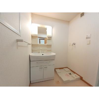カーサ　藍Ｂ 204【管理NO：1-015028502-02040】 ★家具家電は申し込み後に搬入します★ ★2026年11月中旬入居可能★の物件画像