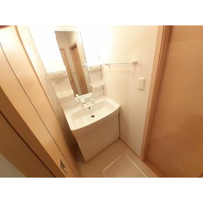 ブラッシュ　フィールド　Ⅰ 202【管理NO：1-016285201-02020】 ★家具家電は申し込み後に搬入します★ ★2026年10月中旬入居可能★の物件画像