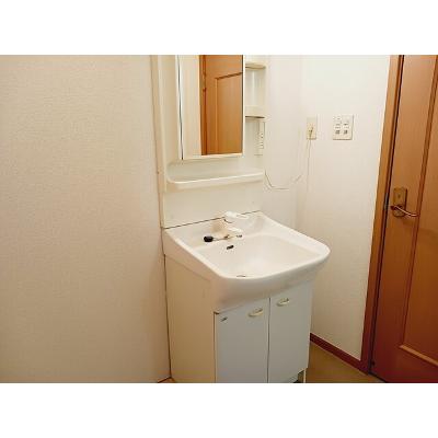 アネックス 203【管理NO：1-011730801-02030】 ★家具家電は申し込み後に搬入します★ ★2026年11月上旬入居可能★の物件画像