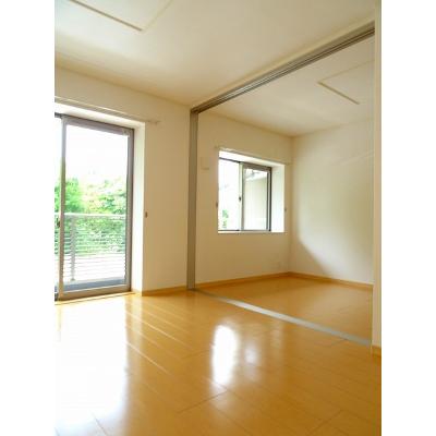 プリムローズ 203【管理NO：1-016217601-02030】 ★家具家電は申し込み後に搬入します★ ★2026年11月下旬入居可能★の物件画像
