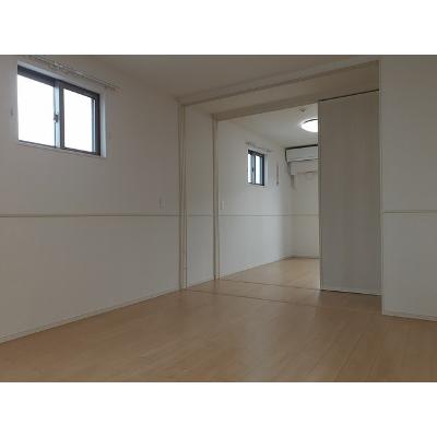 グルーエ　トルチェ 302【管理NO：1-024406801-03020】 ★家具家電は申し込み後に搬入します★ ★2026年11月中旬入居可能★の物件画像