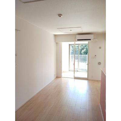 シャネスト 101【管理NO：1-021850901-01010】 ★家具家電は申し込み後に搬入します★ ★2026年11月中旬入居可能★の物件画像