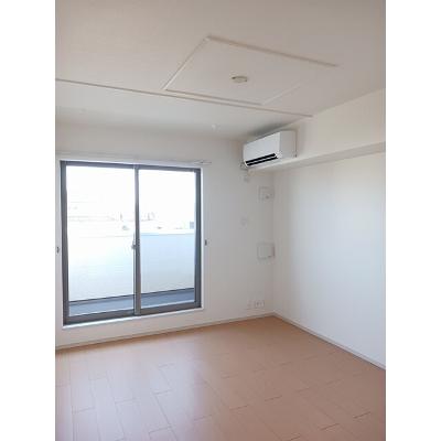 ラ・ルーチェ 205【管理NO：1-019282401-02040】 ★家具家電は申し込み後に搬入します★ ★2026年11月下旬入居可能★の物件画像