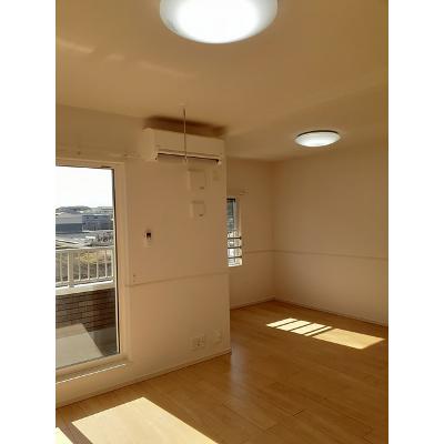エスペランサ　Ⅰ 203【管理NO：1-025138201-02030】 ★家具家電は申し込み後に搬入します★ ★2026年11月下旬入居可能★の物件画像