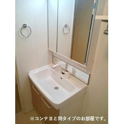 ラ・ベル・ヴィ 102【管理NO：1-028693301-01020】 ★家具家電は申し込み後に搬入します★ ★2027年03月下旬入居可能★の物件画像