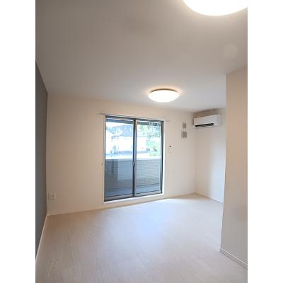 レジデンス　レーク　サイド 202【管理NO：1-099418301-02020】 ★家具家電は申し込み後に搬入します★ ★2026年10月下旬入居可能★の物件画像