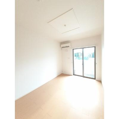カーサ・フェリーチェ 102【管理NO：1-017113601-01020】 ★家具家電は申し込み後に搬入します★ ★2026年11月下旬入居可能★の物件画像