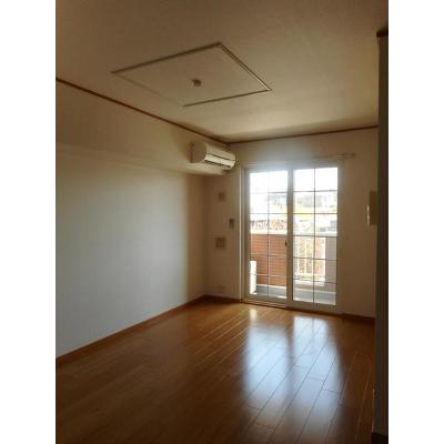 アップロードⅡ 102【管理NO：1-013360001-01020】 ★家具家電は申し込み後に搬入します★ ★2026年11月中旬入居可能★の物件画像