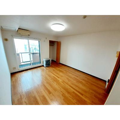 ジェルメ日乃出町 302【管理NO：1-012426901-03020】 ★家具家電は申し込み後に搬入します★ ★2026年10月下旬入居可能★の物件画像