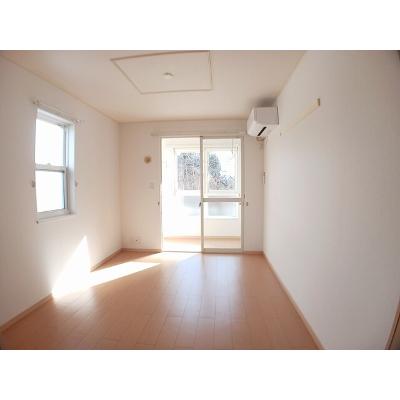 ひかり 101【管理NO：1-015788402-01010】 ★家具家電は申し込み後に搬入します★ ★2026年11月下旬入居可能★の物件画像