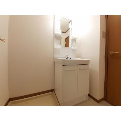 Ｐｒｅｓｅｎｔｉｍｅ　Ａ 101【管理NO：1-011839101-01010】 ★家具家電は申し込み後に搬入します★ ★2026年11月上旬入居可能★の物件画像