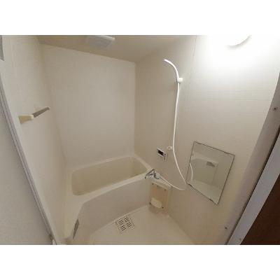 ホワイトローズＵ 103【管理NO：1-010220701-01030】 ★家具家電は申し込み後に搬入します★ ★2026年11月下旬入居可能★の物件画像