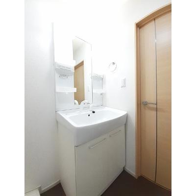 サニー　ヒル 201【管理NO：1-018725301-02010】 ★家具家電は申し込み後に搬入します★ ★2026年11月中旬入居可能★の物件画像