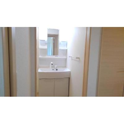 マードレ六番館 202【管理NO：1-020792201-02020】 ★家具家電は申し込み後に搬入します★ ★2026年11月中旬入居可能★の物件画像