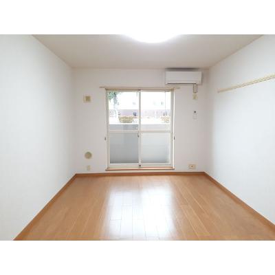 マンションあかやま 107【管理NO：1-013940101-01070】 ★家具家電は申し込み後に搬入します★ ★2026年12月中旬入居可能★の物件画像