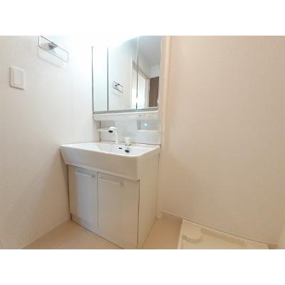 グランドゥール 103【管理NO：1-026971601-01030】 ★家具家電は申し込み後に搬入します★ ★2027年01月中旬入居可能★の物件画像