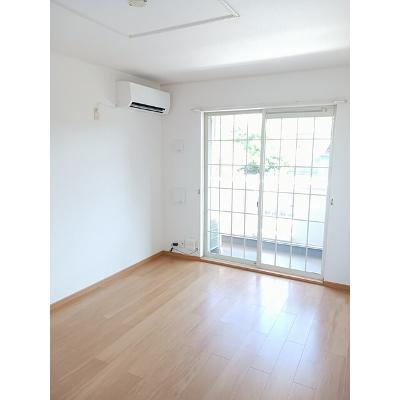 ドゥ・プリムローズ 101【管理NO：1-014112302-01010】 ★家具家電は申し込み後に搬入します★ ★2026年10月中旬入居可能★の物件画像