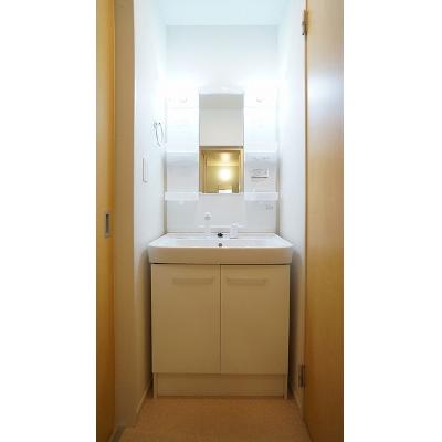 クレア 102【管理NO：1-022574901-01020】 ★家具家電は申し込み後に搬入します★ ★2026年10月下旬入居可能★の物件画像