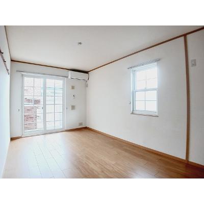 セレーナⅠ 102【管理NO：1-012882501-01020】 ★家具家電は申し込み後に搬入します★の物件画像