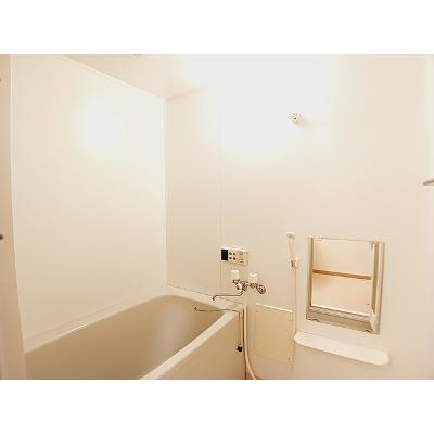 セレーナⅠ 102【管理NO：1-012882501-01020】 ★家具家電は申し込み後に搬入します★の物件画像