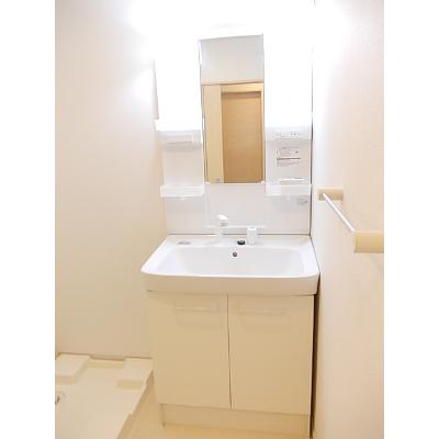 ナリッシュ　ヒルＢ 201【管理NO：1-020030402-02010】 ★家具家電は申し込み後に搬入します★ ★2026年11月下旬入居可能★の物件画像