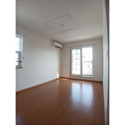 ラフレシールＡ 201【管理NO：1-014109301-02010】 ★家具家電は申し込み後に搬入します★ ★2026年11月中旬入居可能★の物件画像