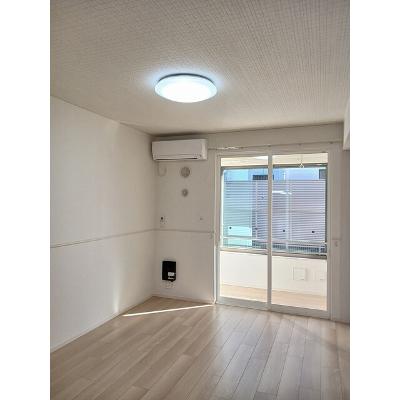 エスジーパレス 102【管理NO：1-028137701-01020】 ★家具家電は申し込み後に搬入します★ ★2026年11月上旬入居可能★の物件画像