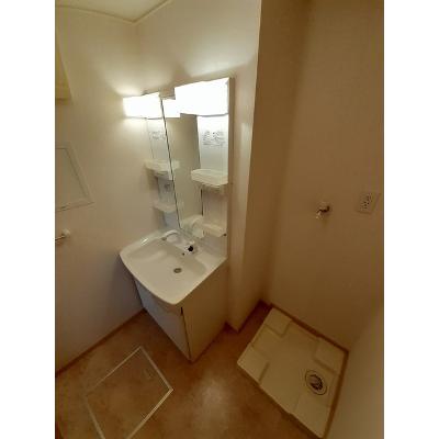 メゾン　りら　Ｂ 202【管理NO：1-016013002-02020】 ★家具家電は申し込み後に搬入します★ ★2026年12月中旬入居可能★の物件画像