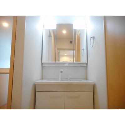 コンフォール 205【管理NO：1-025129401-02040】 ★家具家電は申し込み後に搬入します★ ★2026年10月下旬入居可能★の物件画像