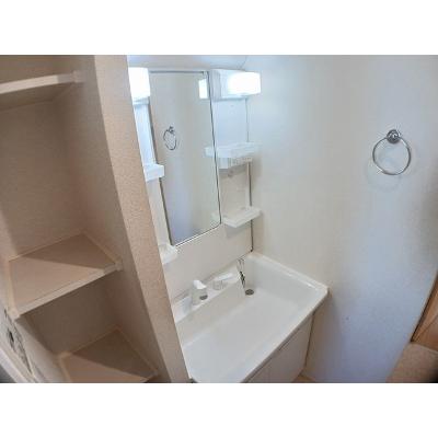 マグノリア 203【管理NO：1-022674401-02030】 ★家具家電は申し込み後に搬入します★ ★2026年11月下旬入居可能★の物件画像